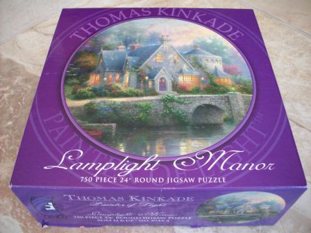 Thomas Kinkade 750 Piece Puzzle - "Lamplight Manor"